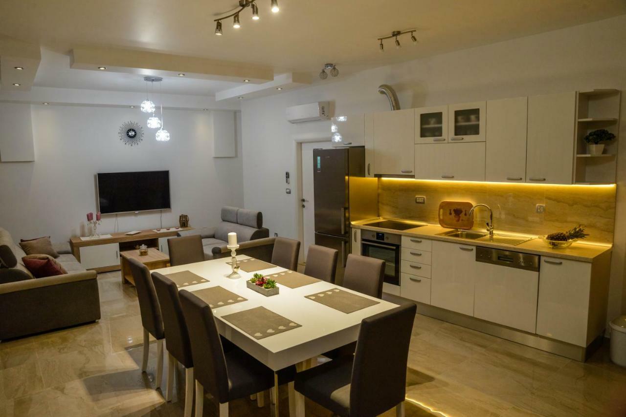 Apartmani Olujic Имотски Экстерьер фото